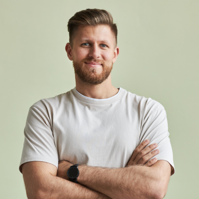Daniel R.